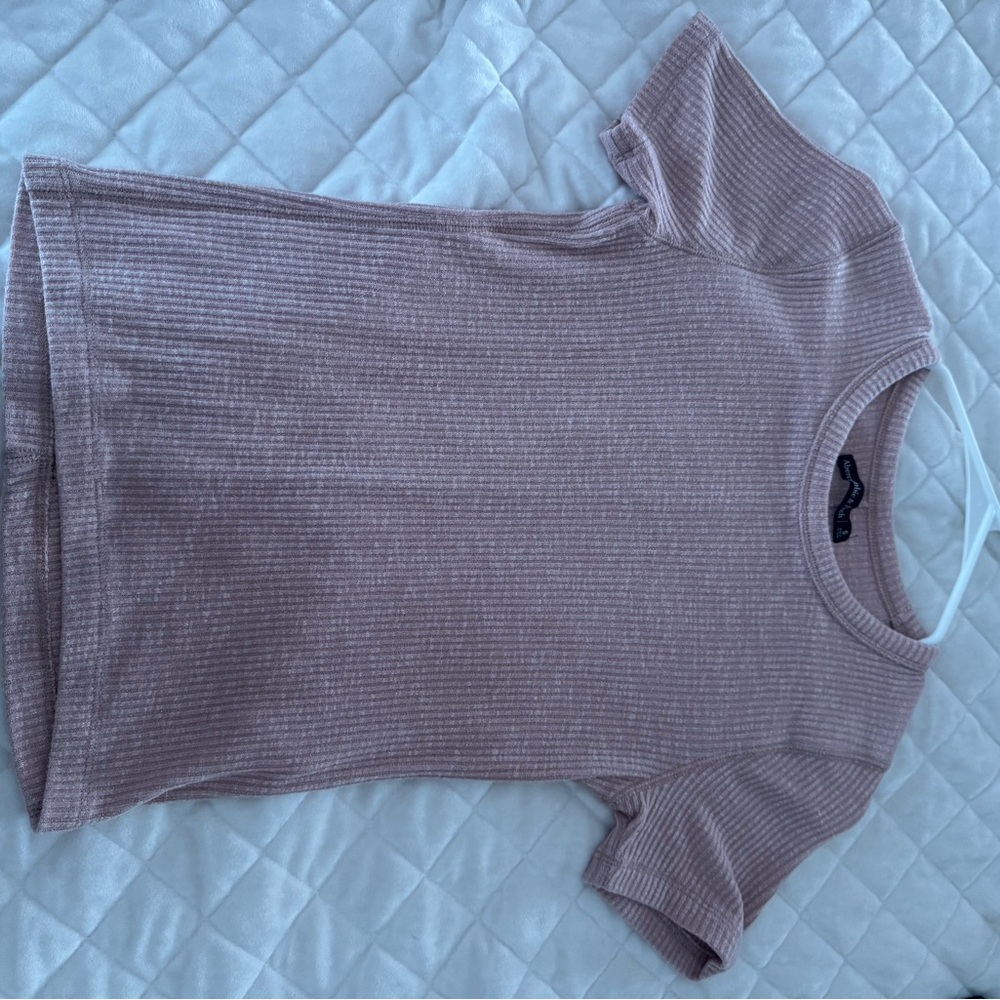 Abercrombie & Fitch Light Pink Ribbed Top